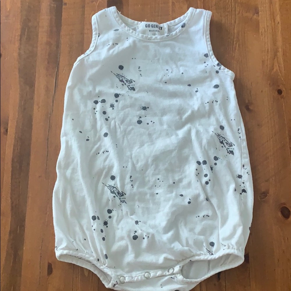 Go Gently Nation bubble onesie 12-18 months